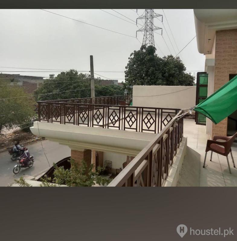 Chaudhary Boys Hostel Boys Hostel in Johar Town, Lahore with Mess - Photo 4