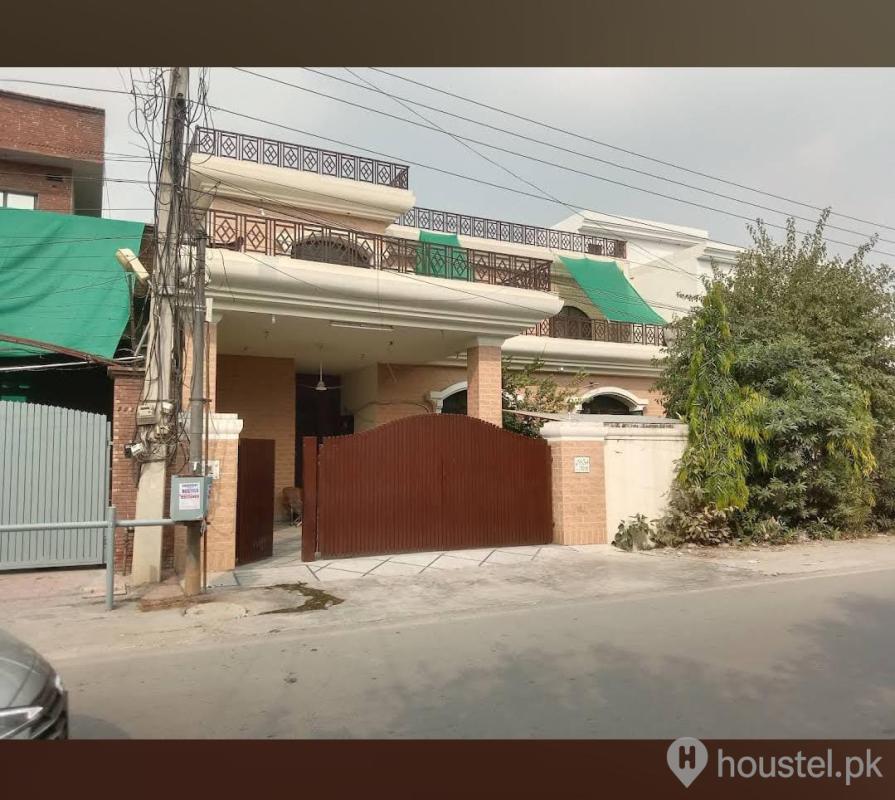 Chaudhary Boys Hostel Boys Hostel in Johar Town, Lahore with Mess from PKR 8,000