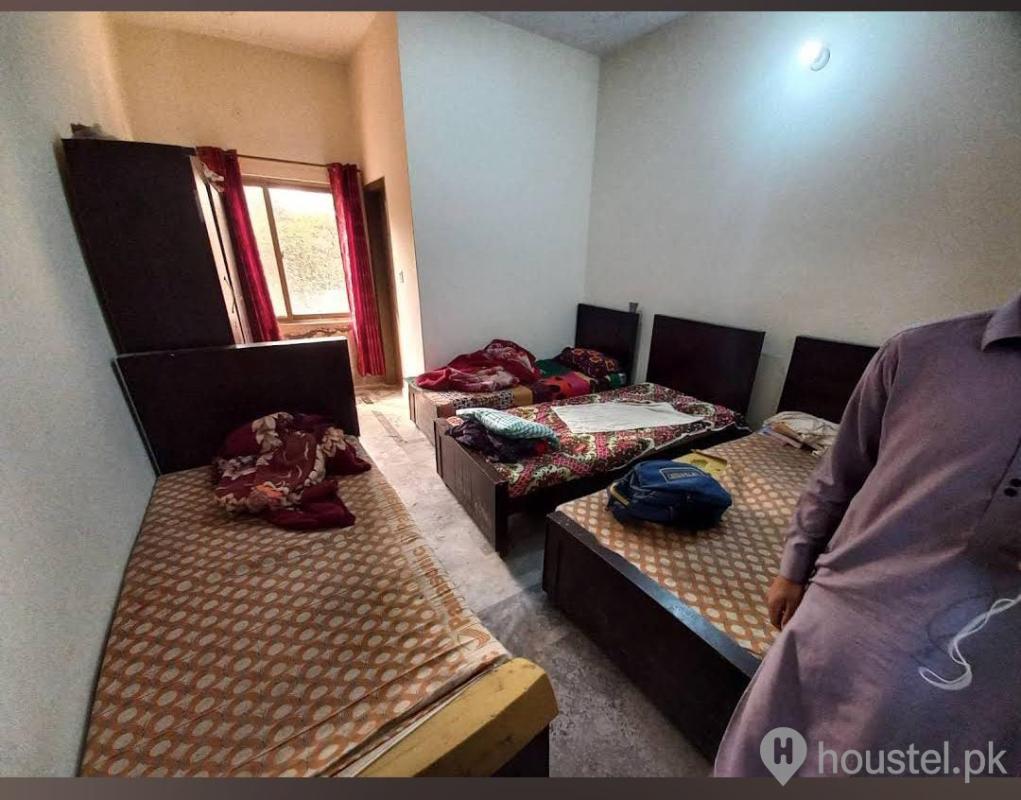 Chaudhary Boys Hostel Boys Hostel in Johar Town, Lahore with Mess - Photo 13