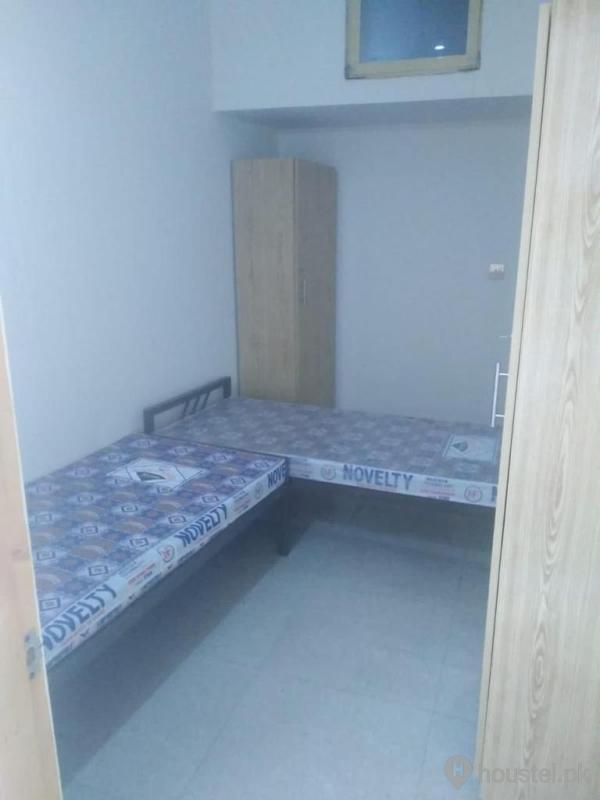 BEE'S girls hostel Girls Hostel in Muslim Town, Lahore with Mess - Photo 17