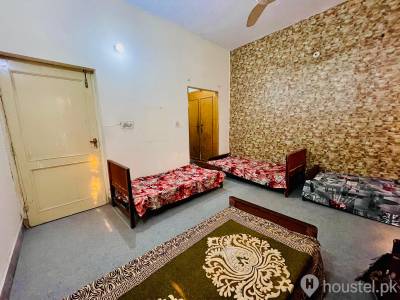 Capital Grls Hostle Girls Hostel in I-10, Islamabad with Mess - Photo 6