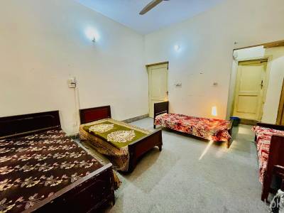 Capital Grls Hostle Girls Hostel in I-10, Islamabad with Mess - Photo 6