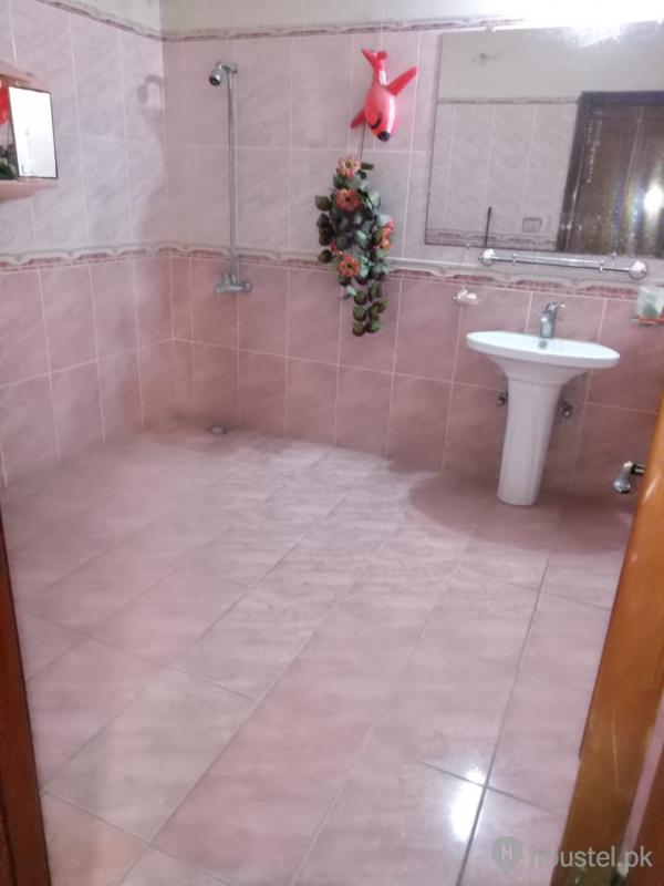 Comfort girls hostle Girls Hostel in DHA, Lahore - Photo 4