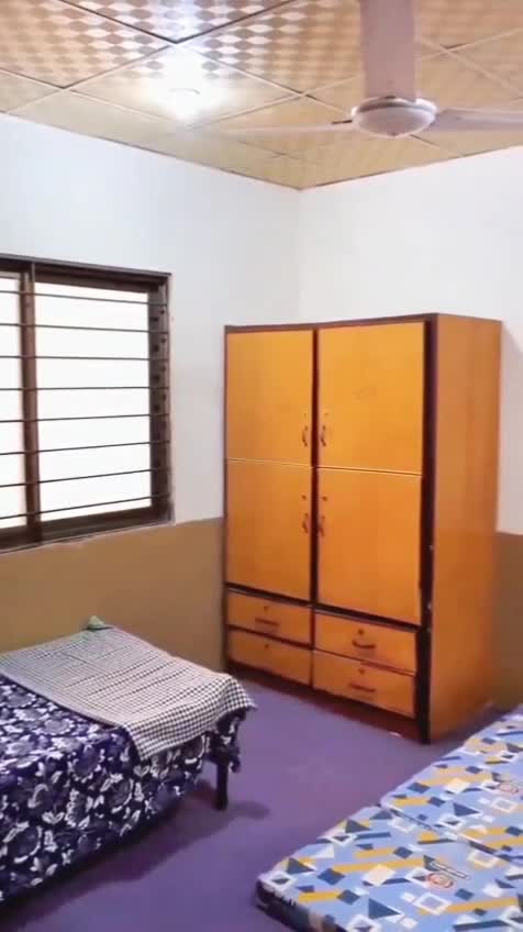 City Boys Hostel, Gulberg Road
