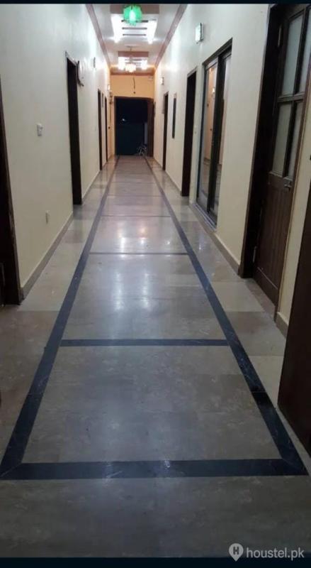 Khayaban Boys Hostel Boys Hostel in Khayaban-e-Amin, Lahore with Mess - Photo 10