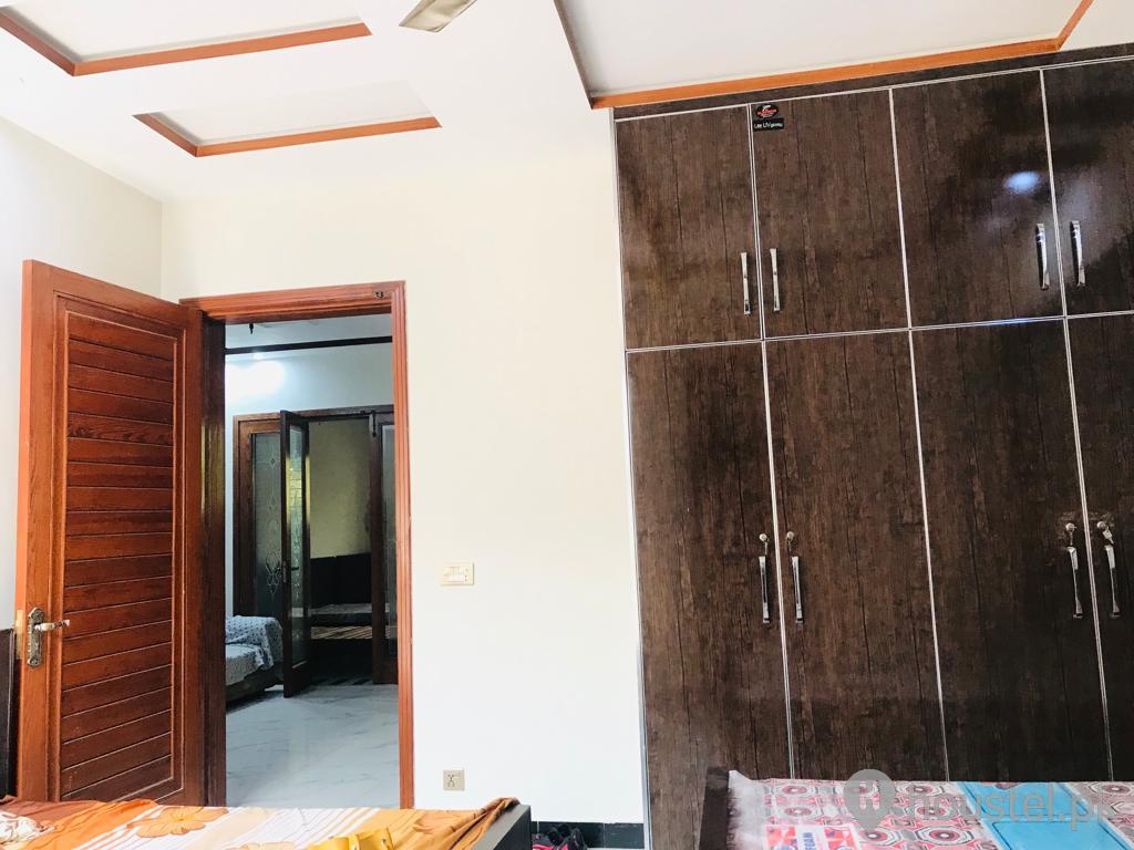 Sakina Girls Hostel branch 1 Girls Hostel in Johar Town, Lahore with Mess - Photo 12