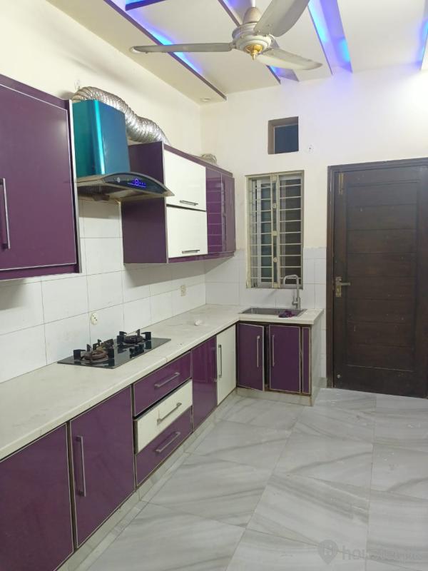 Sakina Girls Hostel branch 1 Girls Hostel in Johar Town, Lahore with Mess - Photo 19