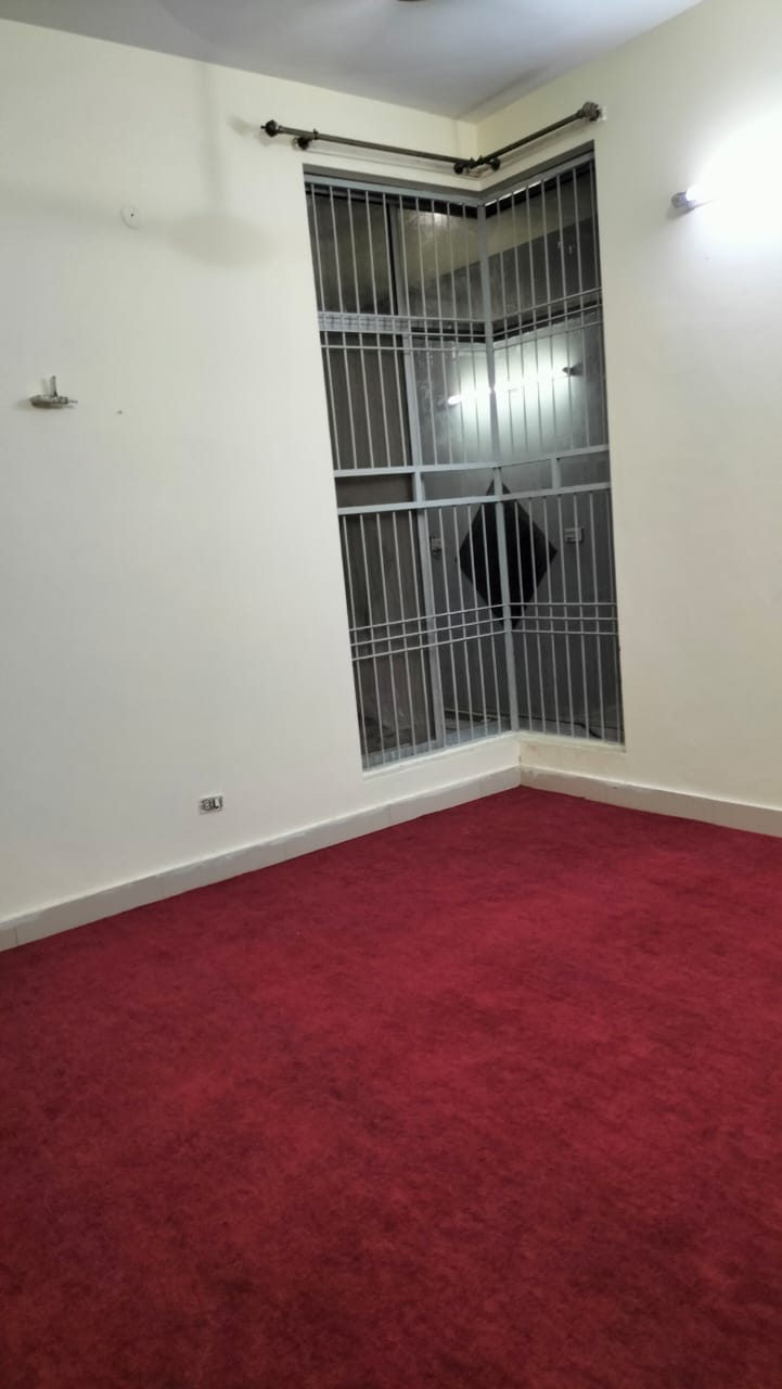 Three Seater Room at Al jabal boys hostel — photo 4