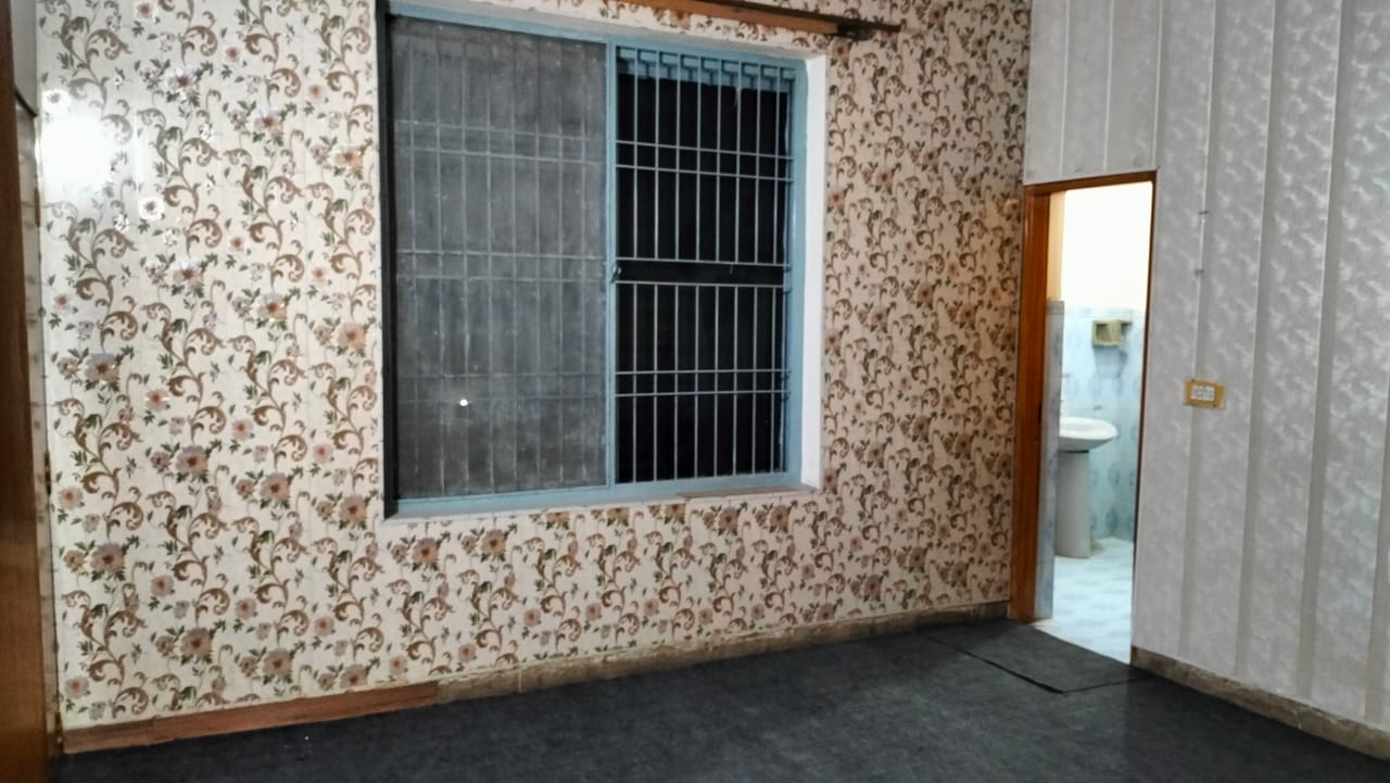 Three Seater Room at Al jabal boys hostel — photo 2