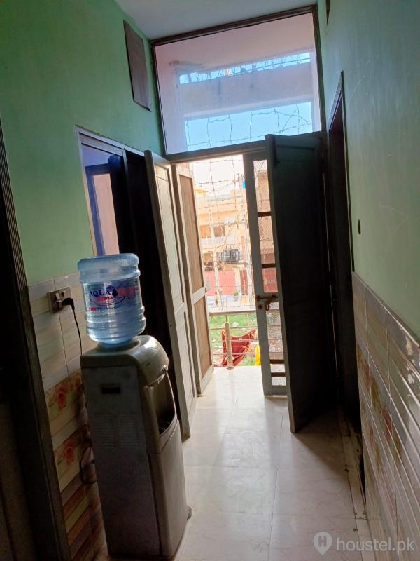 Ajwa Girls Hostel Girls Hostel in Township, Lahore with WiFi - Photo 4