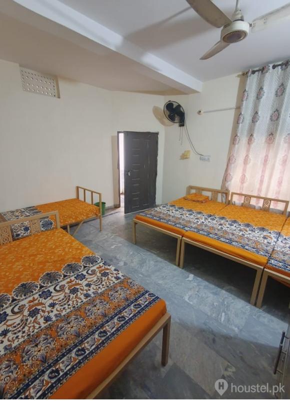 Rajpoot Boys Hostel Boys Hostel in Ghazi Road, Lahore with WiFi - Photo 7