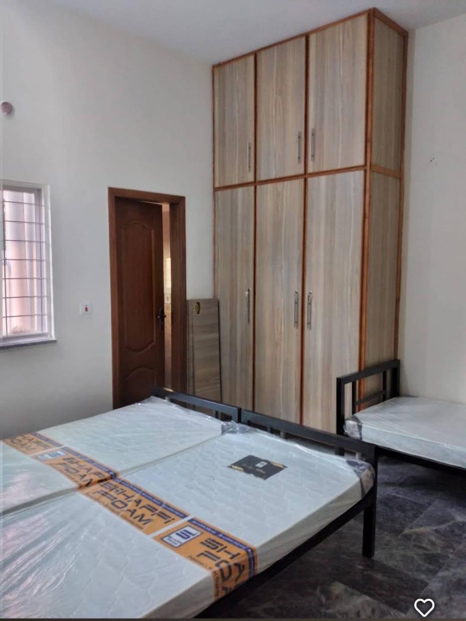 Three Seater Room at Continental group of hostels — photo 2