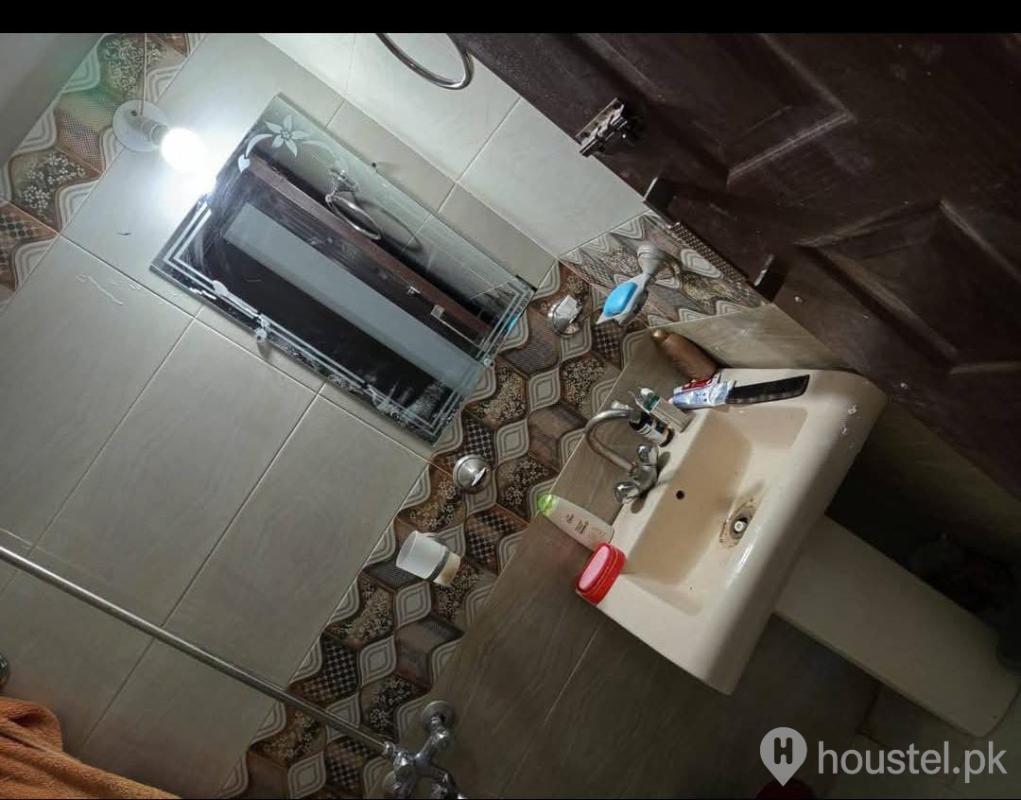 Chaklala Boys Hostel Boys Hostel in Chaklala Scheme 3, Rawalpindi with Mess, WiFi - Photo 10