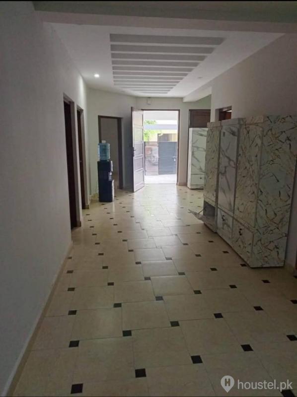 VIP Boys Hostel Boys Hostel in Afzal Town, Rawalpindi with Mess, WiFi - Photo 6