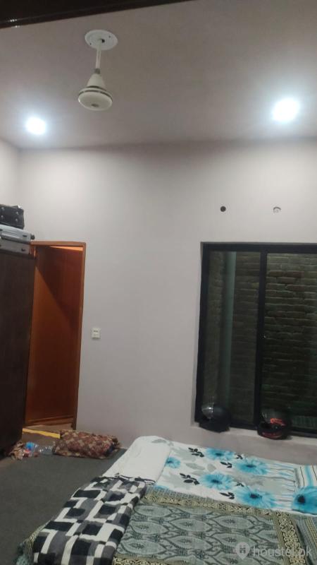 RZM Hostal Boys Hostel in Thokar Niaz Baig, Lahore with WiFi from PKR 8,000