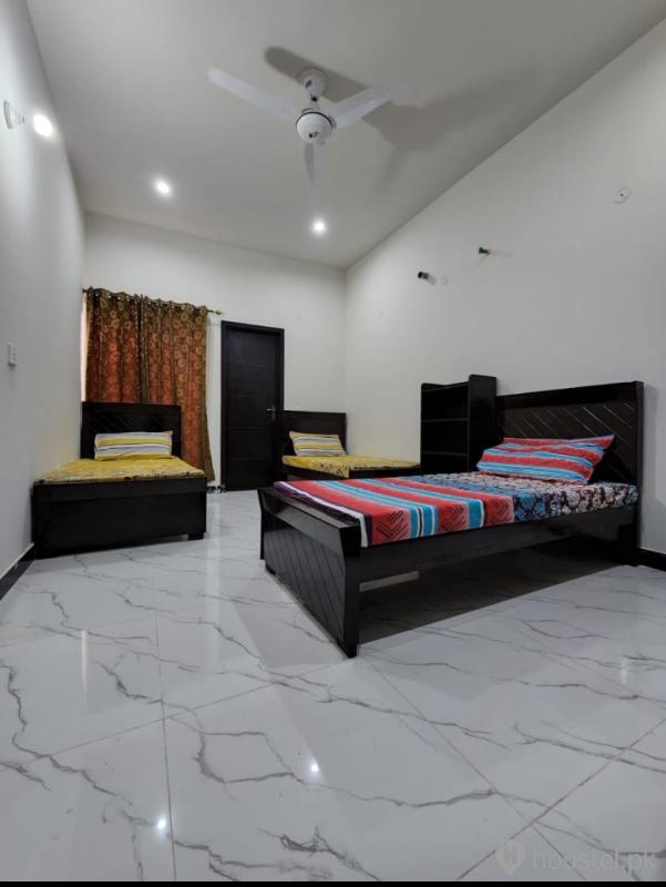 Alexa Girls Hostel Girls Hostel in Johar Town, Lahore with Mess, WiFi - Photo 8