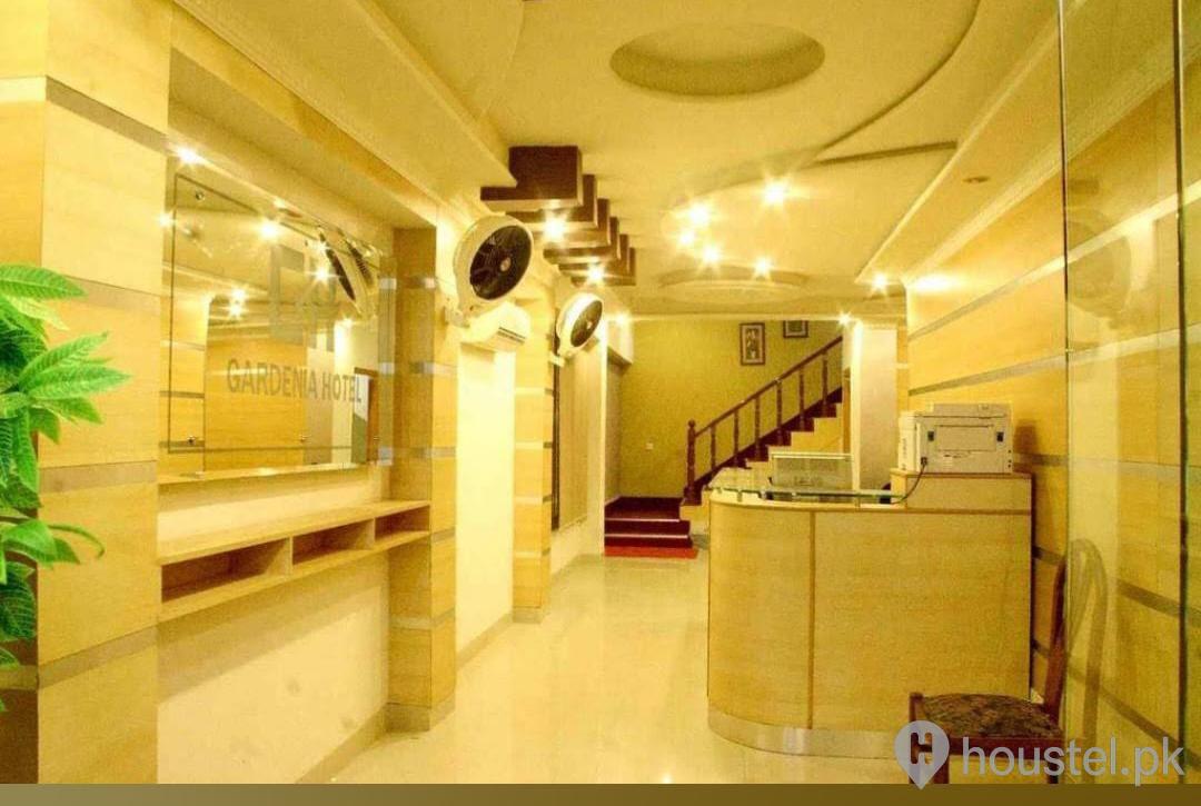 Izhan Luxurious Boys Hostel Boys Hostel in Barkat Market, Lahore with Mess, WiFi - Photo 10