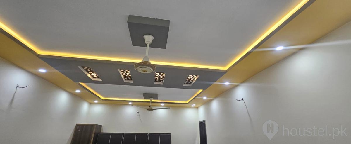 London Boys Hostel Boys Hostel in Chinar Bagh, Lahore with WiFi - Photo 5