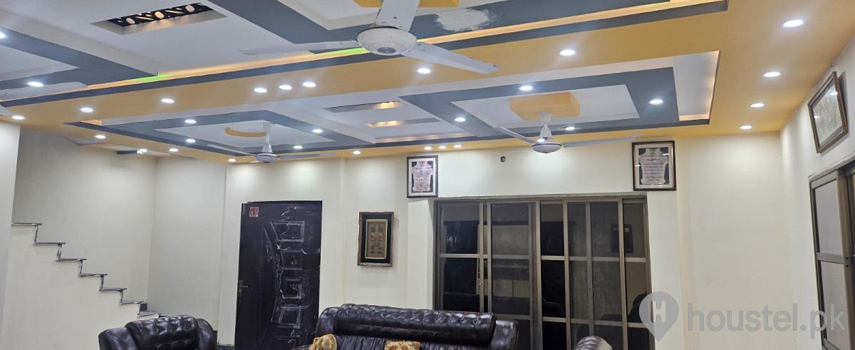 London Boys Hostel Boys Hostel in Chinar Bagh, Lahore with WiFi - Photo 6