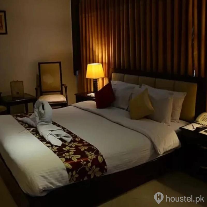 EXECUTIVE GIRLS HOSTEL Girls Hostel in Karachi with Mess, WiFi from PKR 25,000