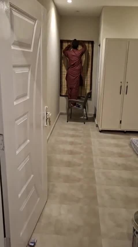 WhatsApp Video 2025-10-02 at 3