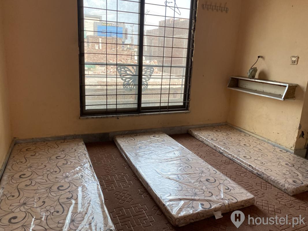 Kasana Boys Hostel Boys Hostel in Younas Town, Faisalabad with WiFi - Photo 3