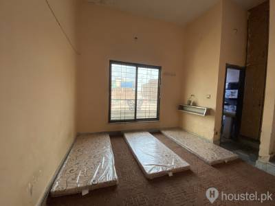 Kasana Boys Hostel in Faisalabad