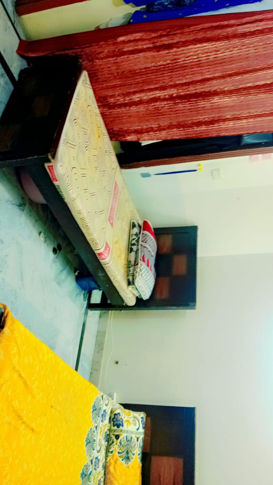 Five Seater Room at Maheen Villa Girls Hostel branch 2 — photo 3