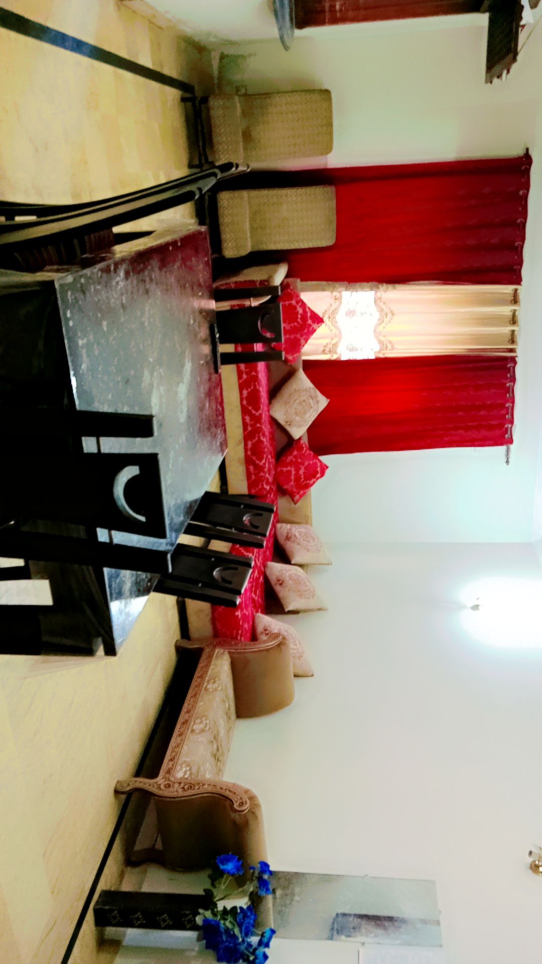 Two Seater Room at Maheen Villa Girls Hostel branch 2 — photo 4