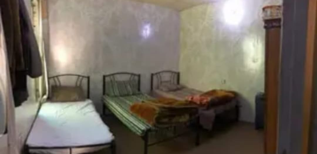 4 Seater Room at Raza Boys Hostel — 4 Seater, Boys hostel with AC, Bath, Geyser, Furnished, Cooler, Lahore, Pakistan