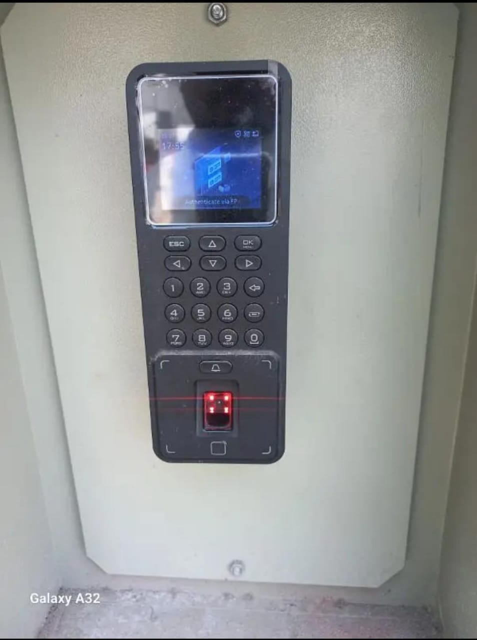 Four Seater Room at Chohan Executive Boys Hostel — photo 4