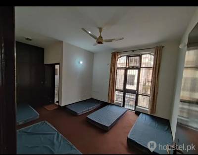 Chohan Executive Boys Hostel Boys Hostel in Allama Iqbal Town, Lahore with Mess, WiFi - Photo 7