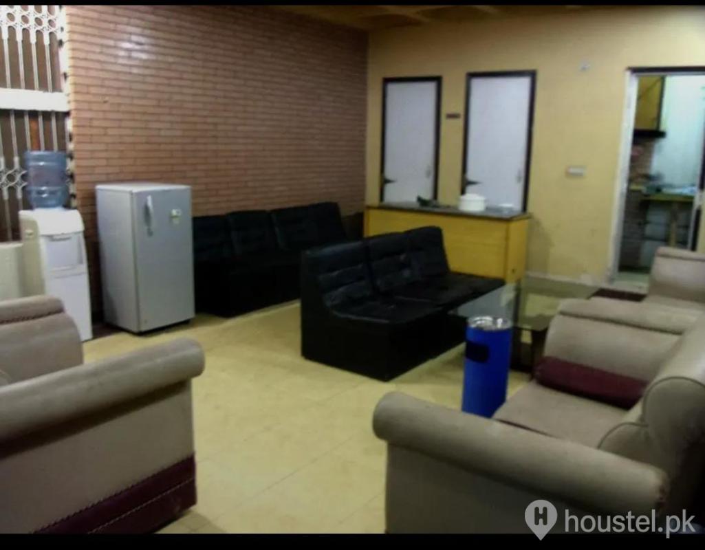 Gull hostel Girls Hostel in Johar Town, Lahore with WiFi