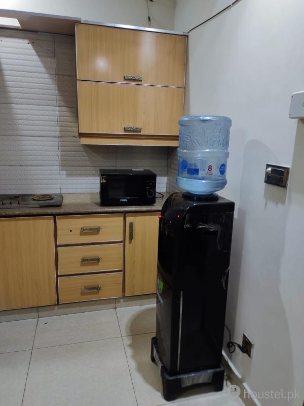 The Best Girls Hostel Girls Hostel in PIA Main Boulevard, Lahore with Mess, WiFi - Photo 9