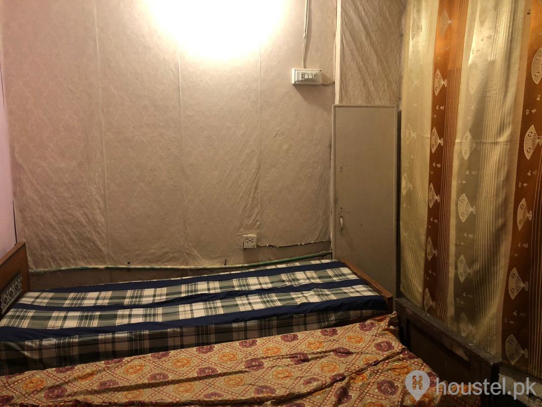 OFFICIAL BOYS HOSTEL Boys Hostel in Satellite Town, Rawalpindi with Mess, WiFi - Photo 9