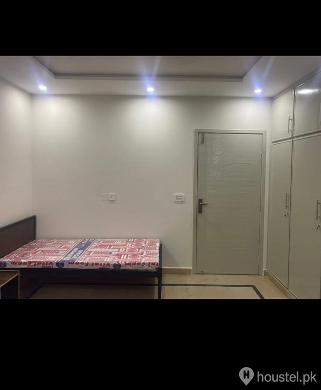 IZHAN BOYS HOSTEL Boys Hostel in Airline Housing Society, Lahore with Mess, WiFi - Photo 7