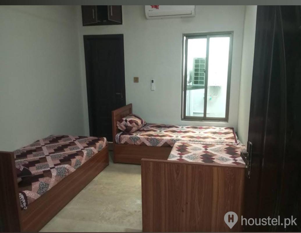 Takbeer Boys Hostel Boys Hostel in Gulberg, Lahore with WiFi - Photo 11