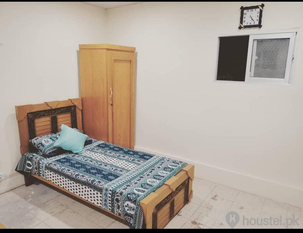 𝙰𝚀𝚂𝙰 𝙶𝙸𝚁𝙻𝚂 𝙷𝙾𝚂𝚃𝙴𝙻 Girls Hostel in F-8/3, Islamabad with Mess, WiFi - Photo 4
