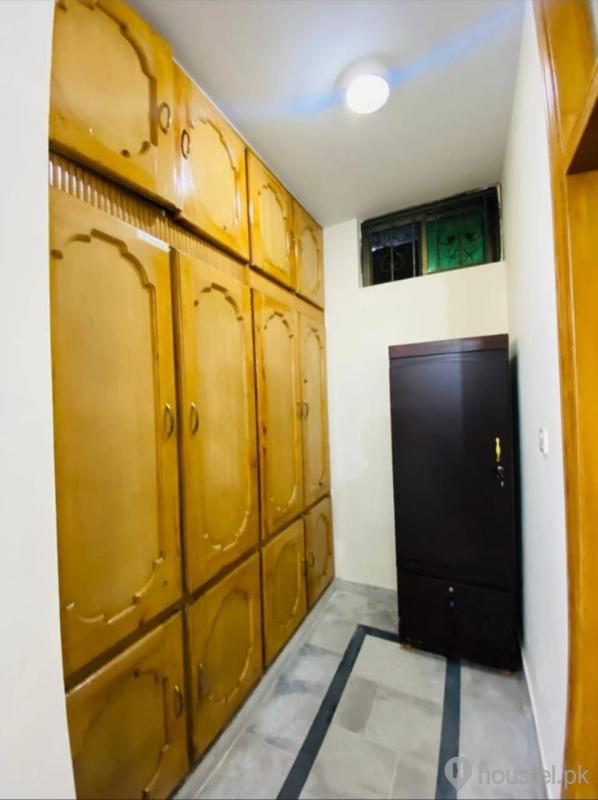 Student Girls Hostel Girls Hostel in I-8, Islamabad with Mess, WiFi - Photo 14