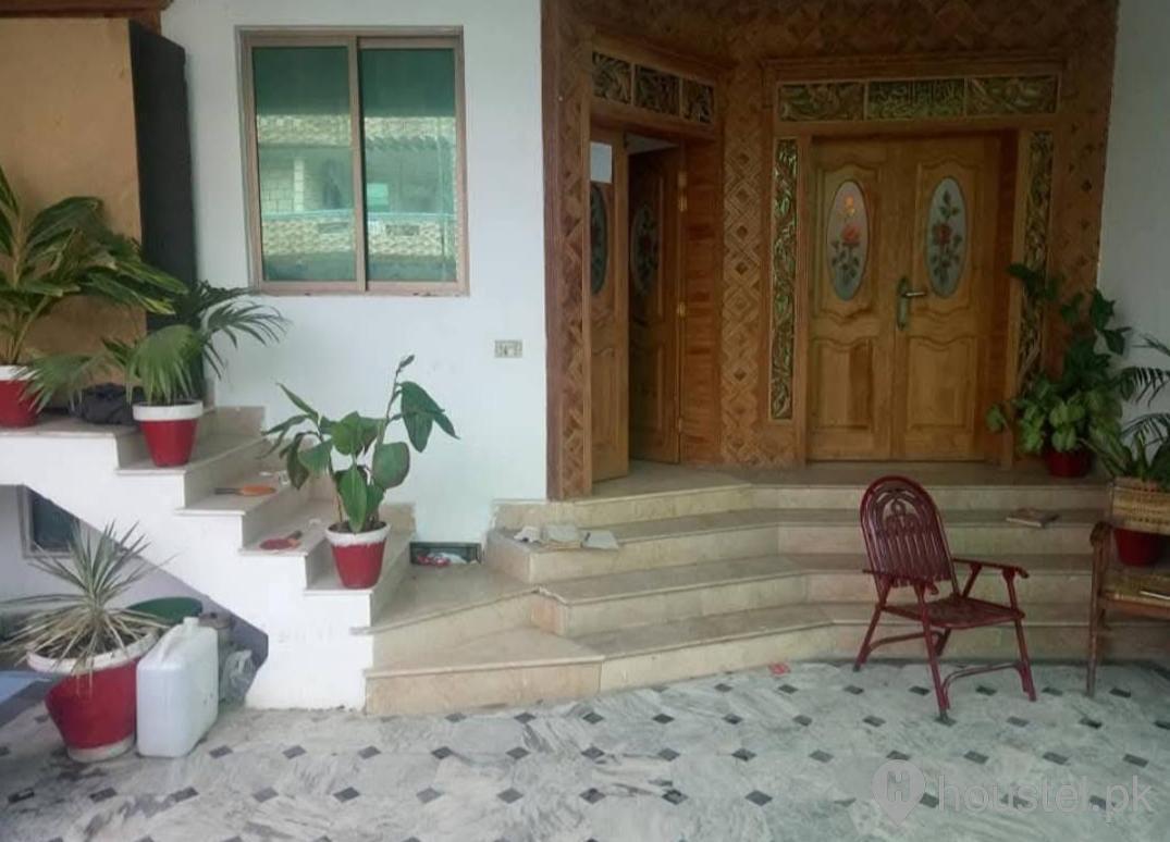 Student Girls Hostel Girls Hostel in I-8, Islamabad with Mess, WiFi - Photo 4