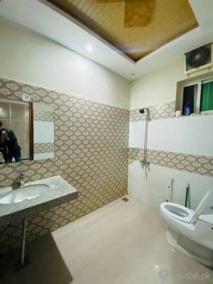 Ayesha Girls Hostel Girls Hostel in F-8/4, Islamabad with Mess, WiFi - Photo 6