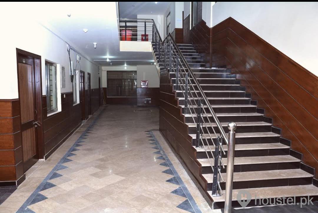 Nafees Boys Hostel Boys Hostel in Royal Avenue, Islamabad with Mess, WiFi - Photo 8