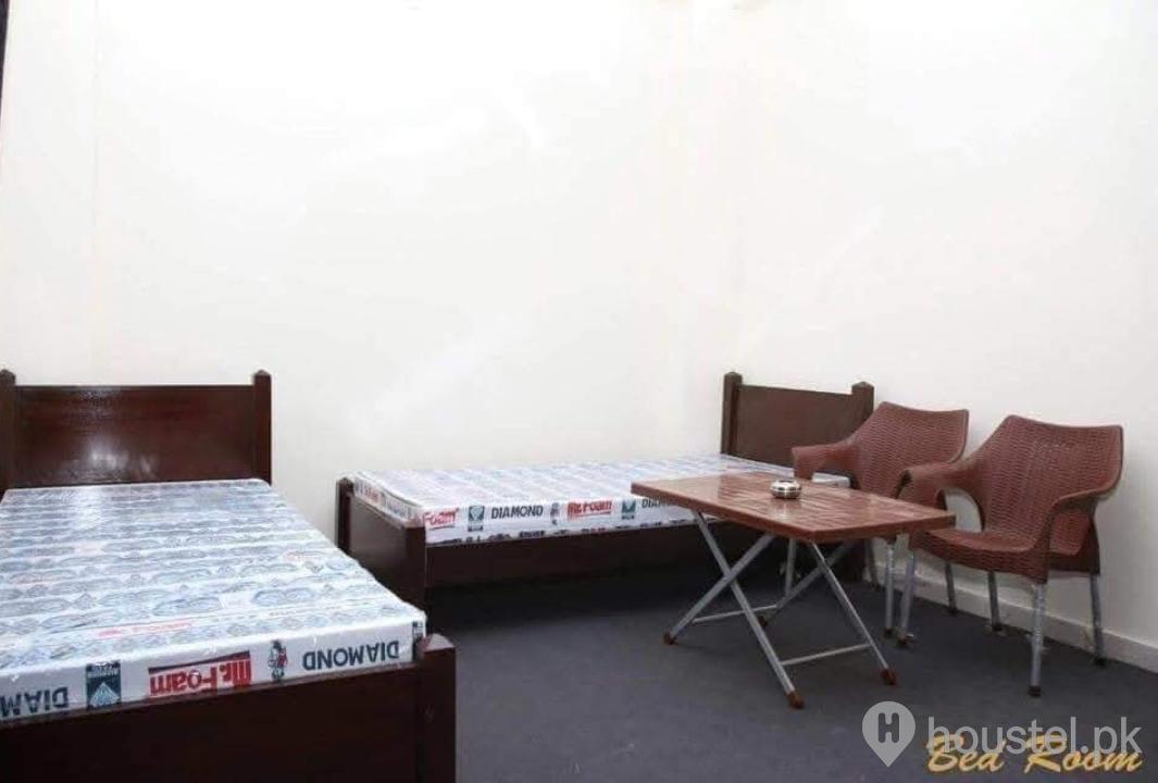 Nafees Boys Hostel Boys Hostel in Royal Avenue, Islamabad with Mess, WiFi - Photo 6