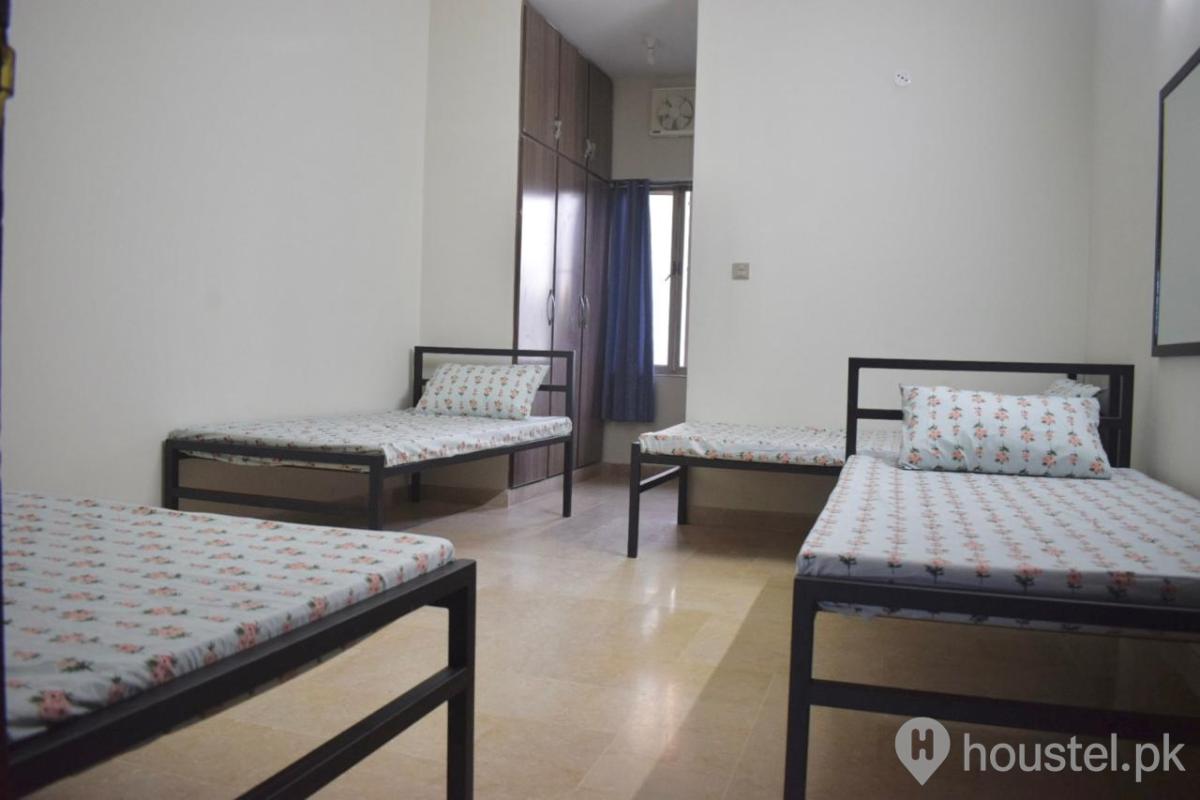 MOTHER’S HOME — Premium Girls' Hostel Girls Hostel in G-13, Islamabad with Mess, WiFi - Photo 5