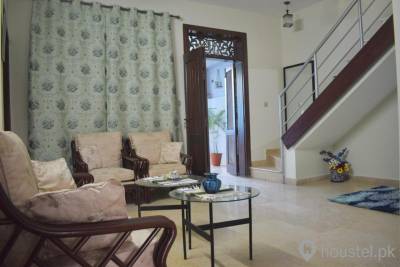 MOTHER’S HOME — Premium Girls' Hostel Girls Hostel in G-13, Islamabad with Mess, WiFi - Photo 7