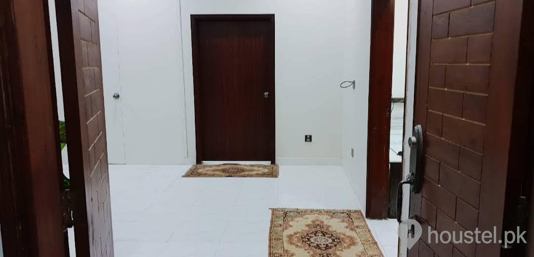 ABIHA'S GIRLS HOSTEL – Branch 1 Girls Hostel in Defence View Society, Karachi with Mess, WiFi - Photo 4