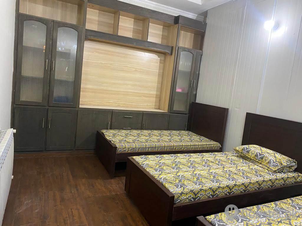 Royal Inn Boys Hostel Boys Hostel in F-8/3, Islamabad with Mess, WiFi - Photo 19