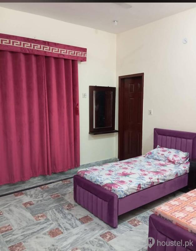 Zarnigah Girls Hostel Girls Hostel in Audit & Accounts Housing Society, Lahore with Mess, WiFi - Photo 9