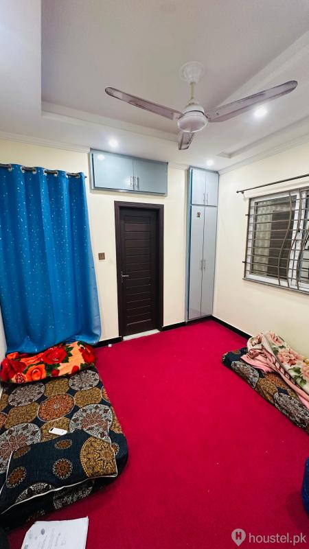 Prime Executive boys  Hostel Boys Hostel in Satellite Town, Rawalpindi with WiFi - Photo 6