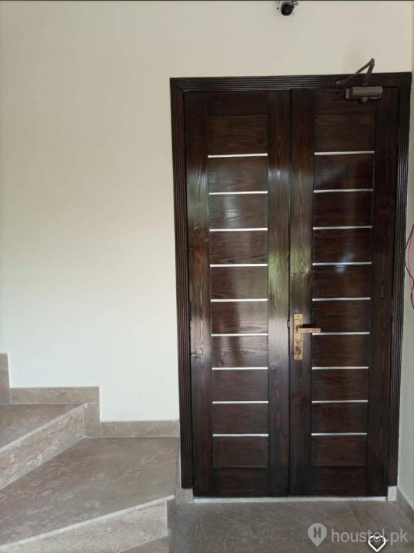 M.I. Girls Hostel Girls Hostel in Raiwind, Lahore with WiFi - Photo 13